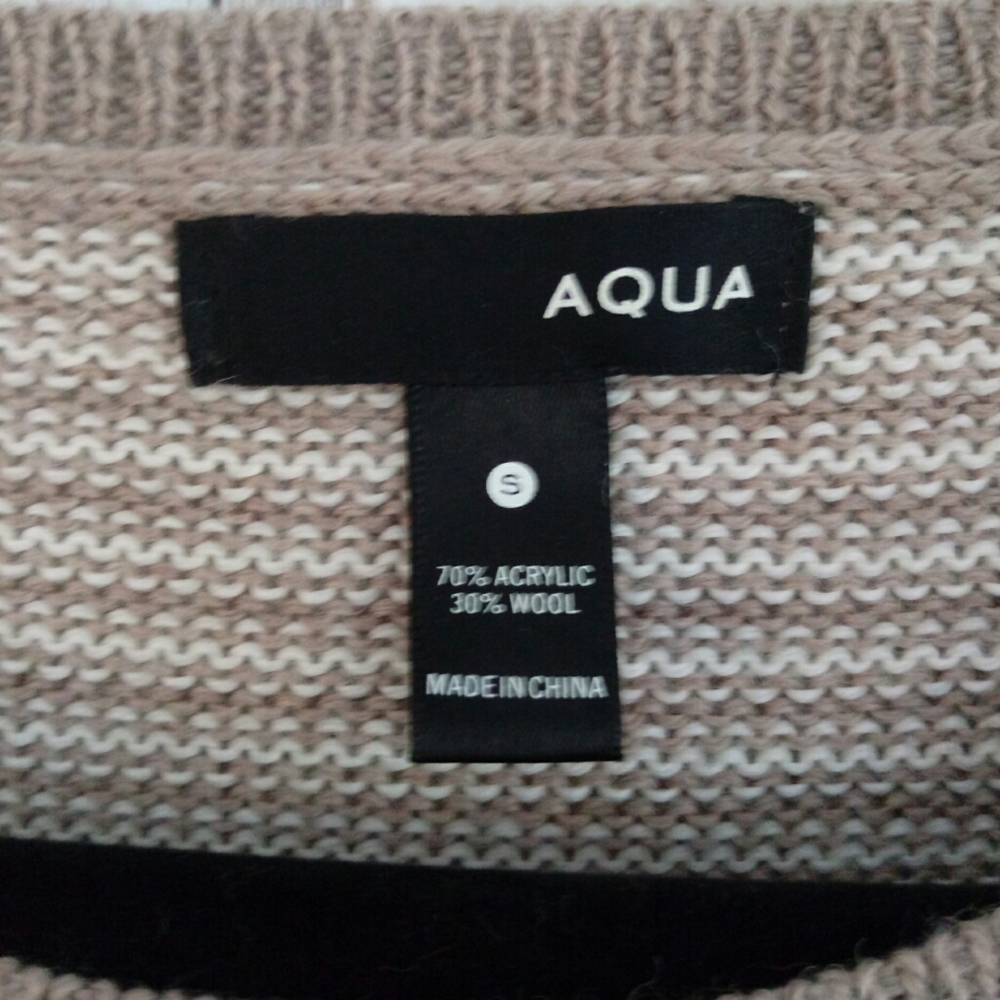 Aqua Blomingdales striped brown Sweater Size S - Picture 6 of 7